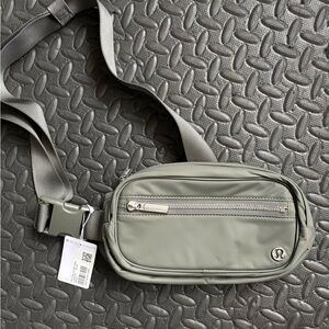 Lululemon Wunderlust Belt Bag NWT